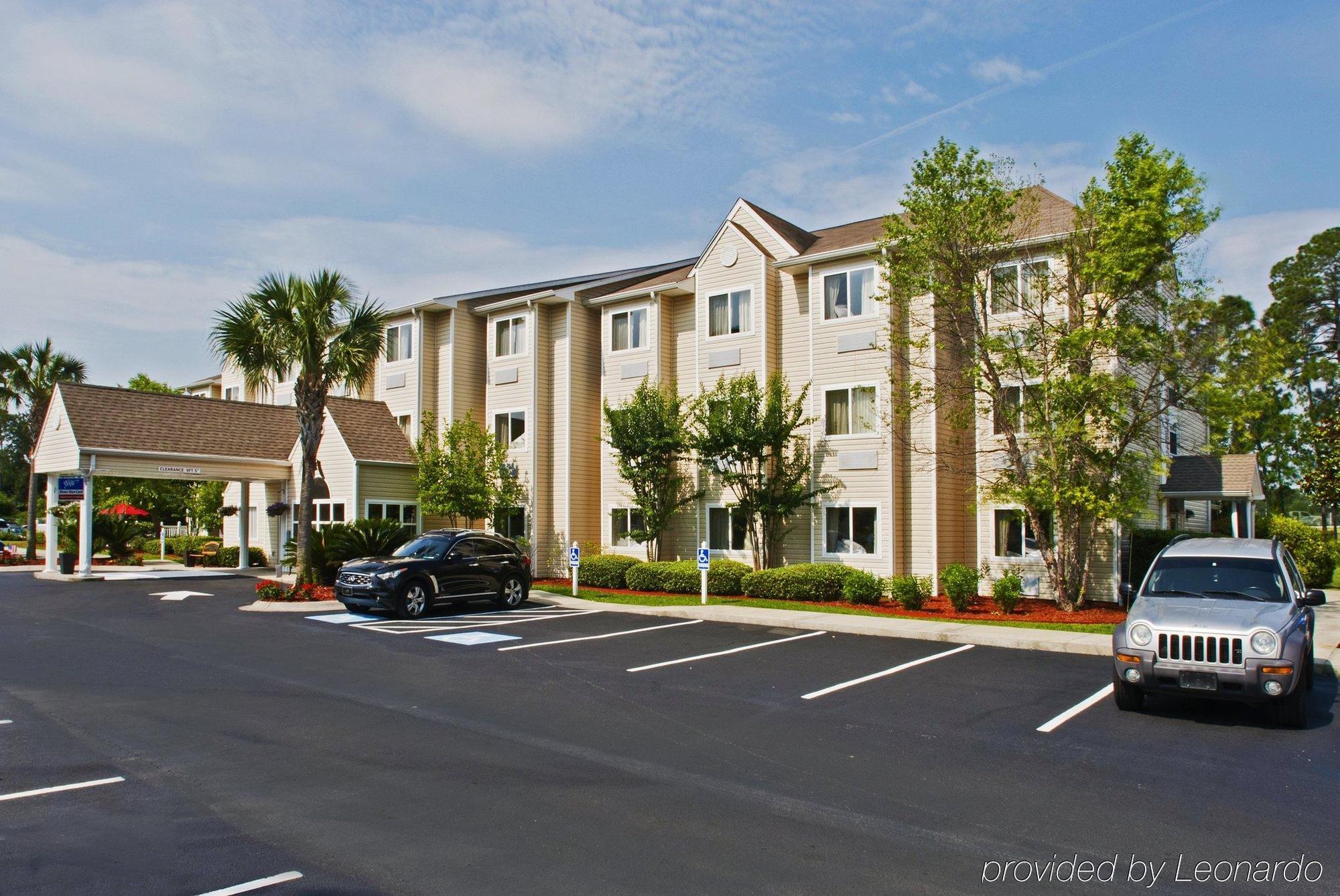 Microtel Inn & Suites By Wyndham Brunswick Exterior foto