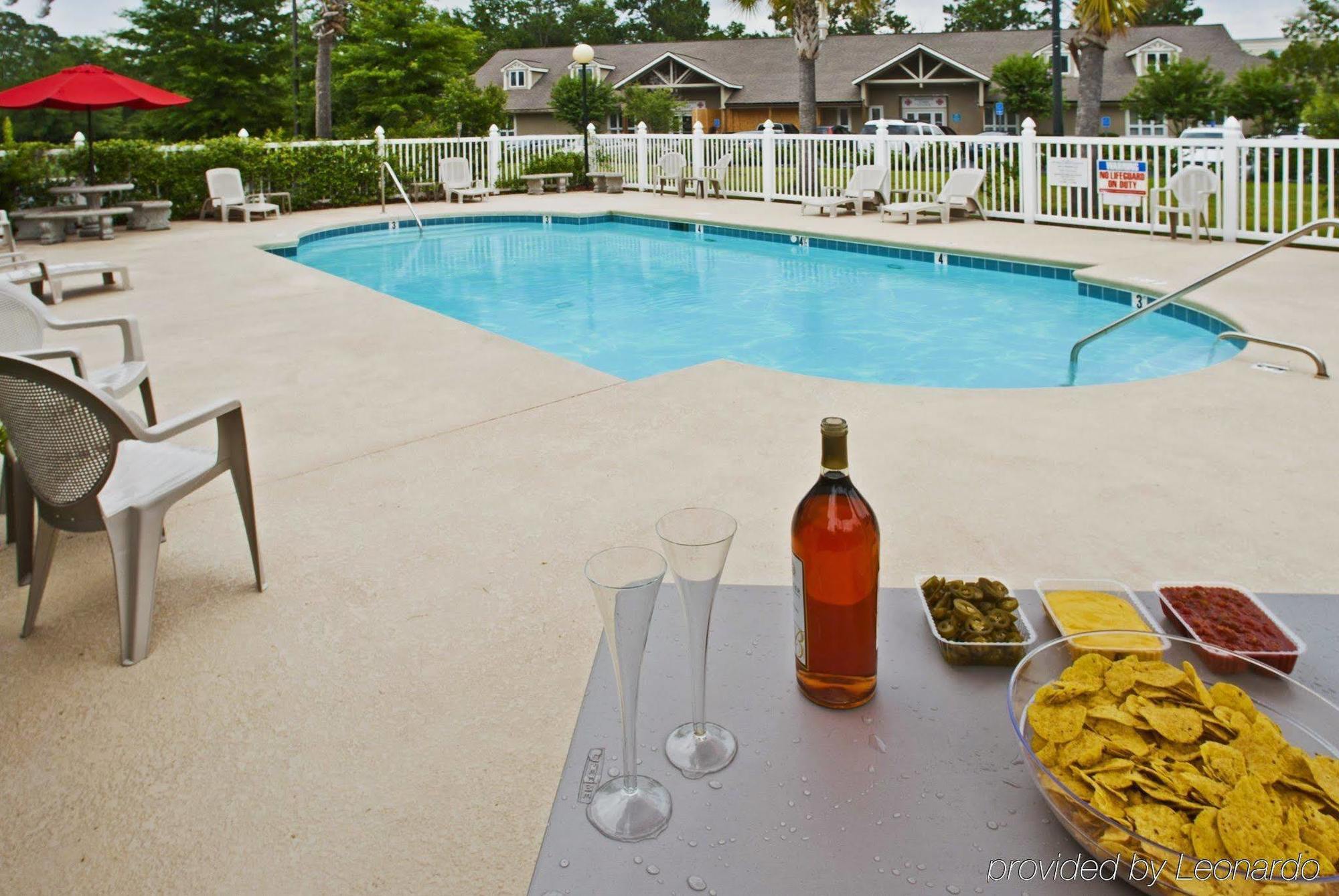 Microtel Inn & Suites By Wyndham Brunswick Facilidades foto